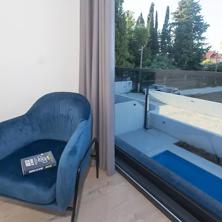וילה Luxury Lux With Heated Pool
