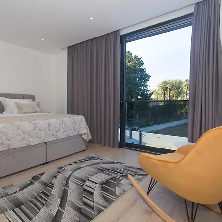 וילה Luxury Lux With Heated Pool *