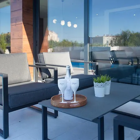 Villa Luxury Lux With Heated Pool *