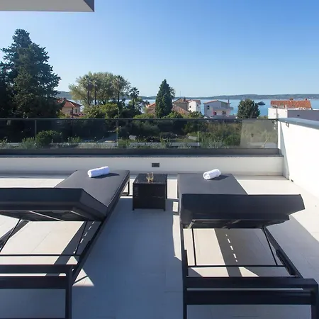 Luxury Lux With Heated Pool Villa