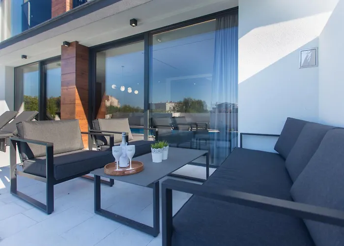 Vila Luxury Lux With Heated Pool *