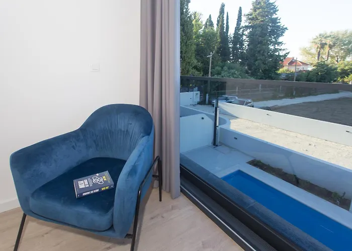 Vila Luxury Lux With Heated Pool