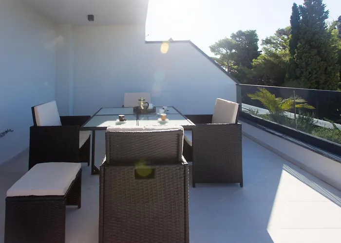 Luxury Lux With Heated Pool Vila Kastela