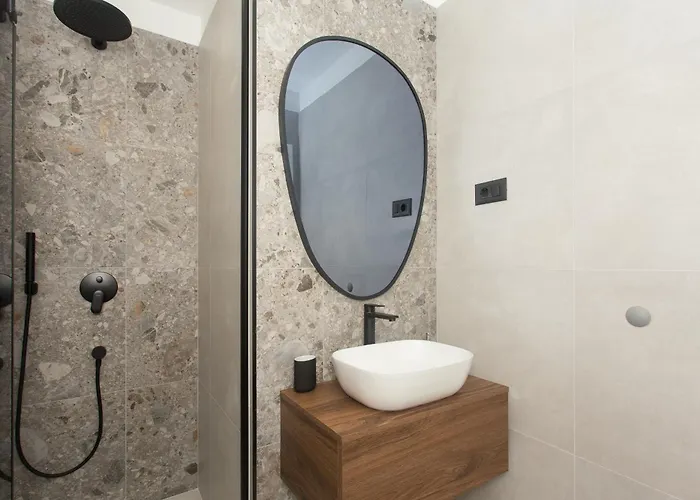 Luxury Lux With Heated Pool Vila